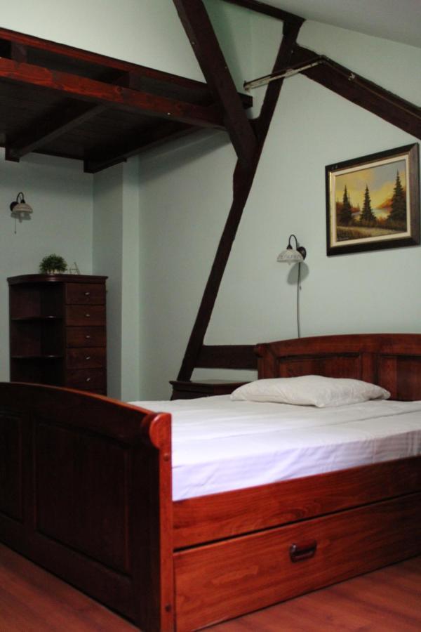 Siesta Bed & Breakfast Kikinda Bagian luar foto