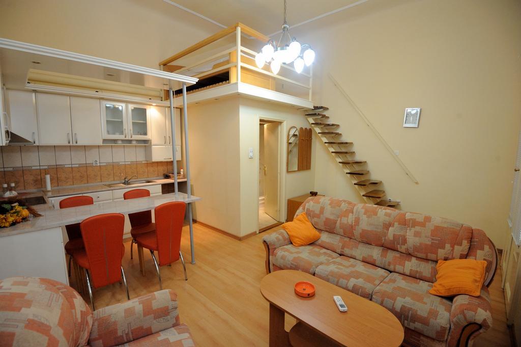 Siesta Bed & Breakfast Kikinda Bagian luar foto