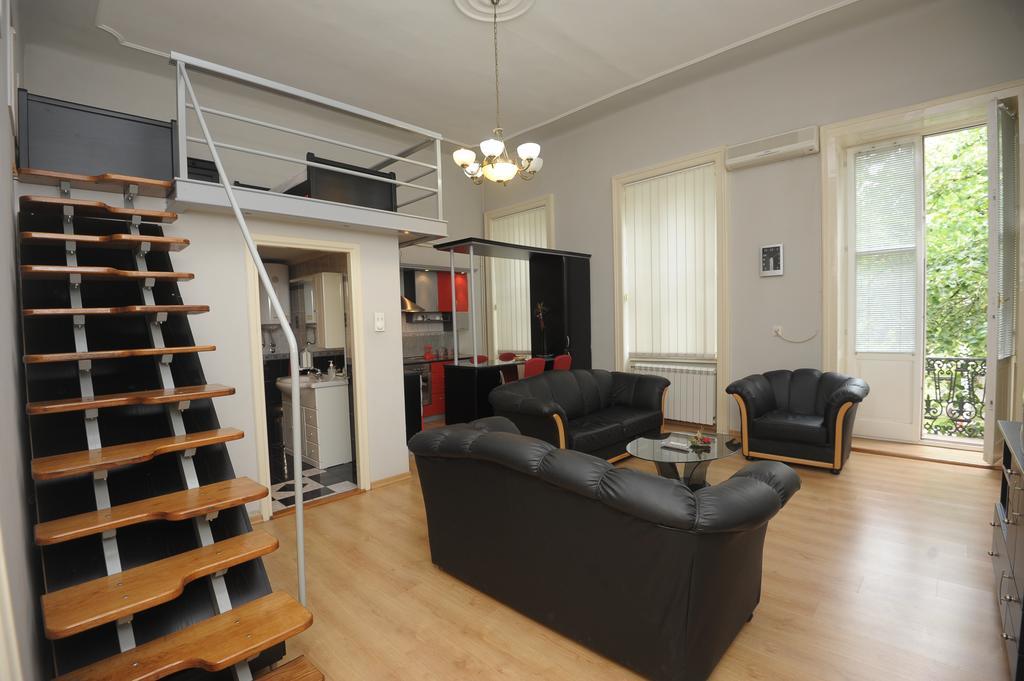 Siesta Bed & Breakfast Kikinda Bagian luar foto
