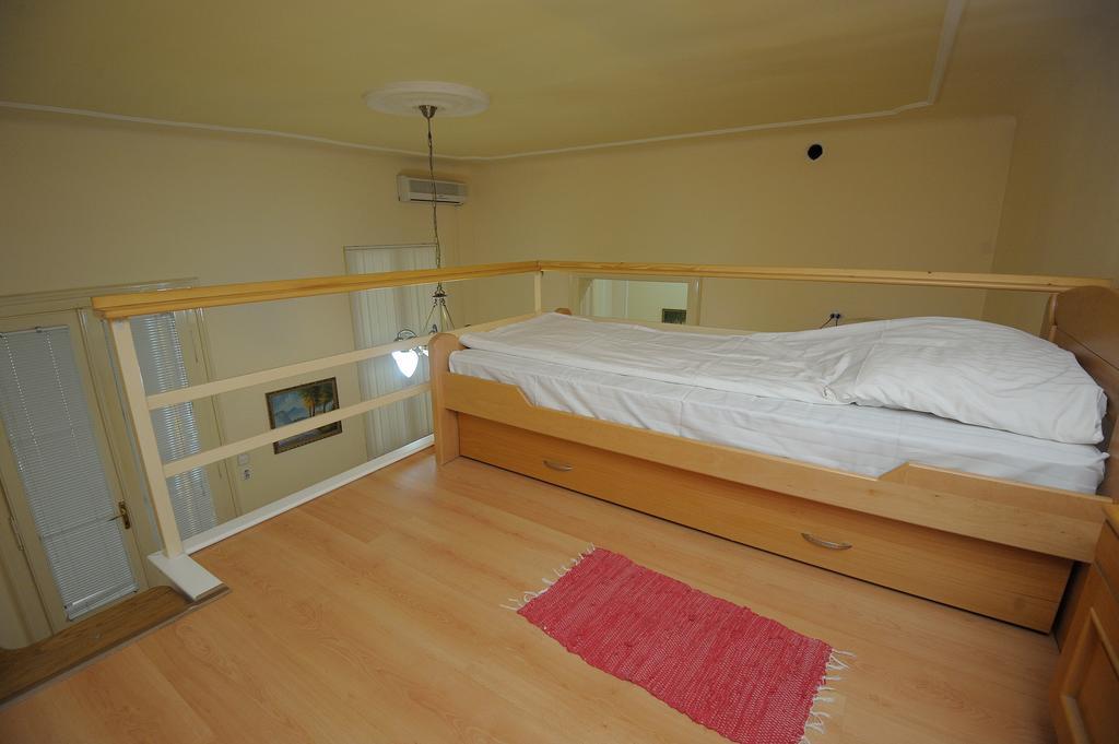 Siesta Bed & Breakfast Kikinda Bagian luar foto