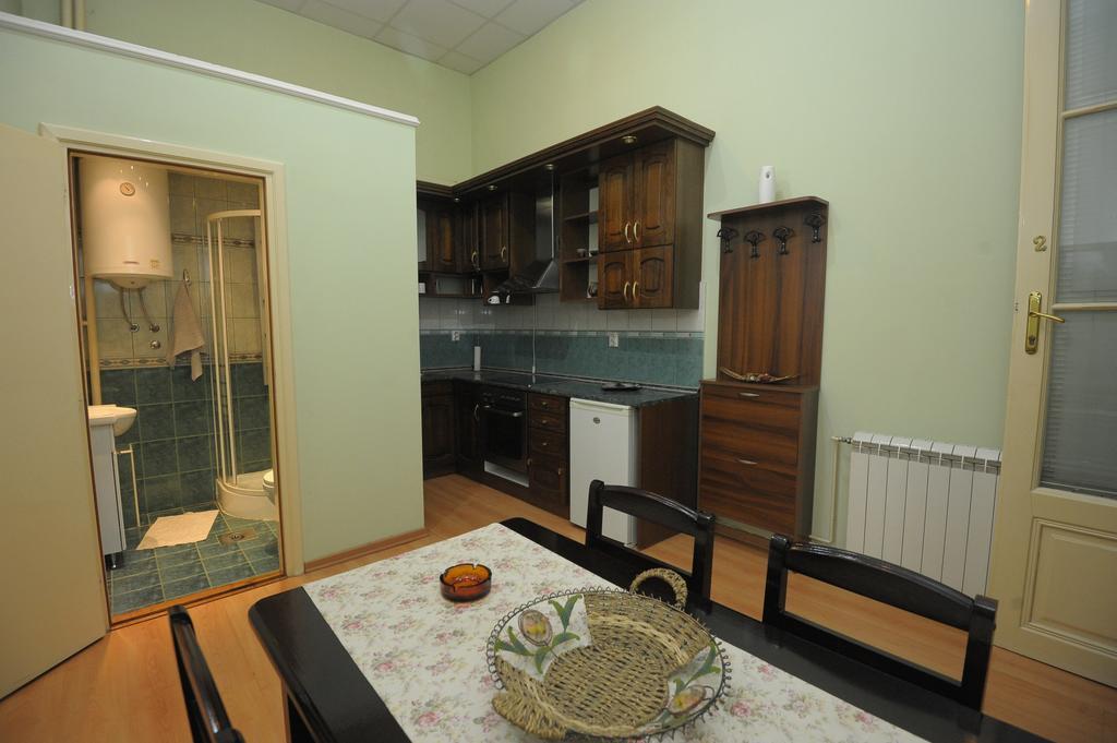 Siesta Bed & Breakfast Kikinda Bagian luar foto